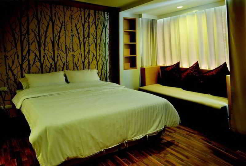 Nantra Retreat And Spa Bangkok Buitenkant foto