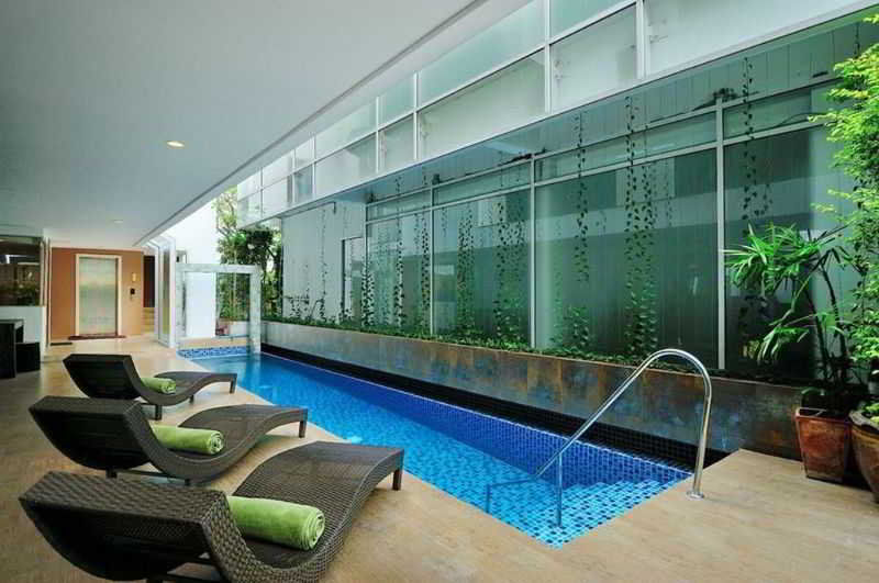 Nantra Retreat And Spa Bangkok Buitenkant foto