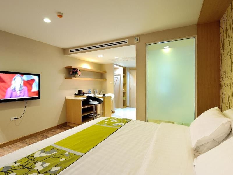 Nantra Retreat And Spa Bangkok Buitenkant foto